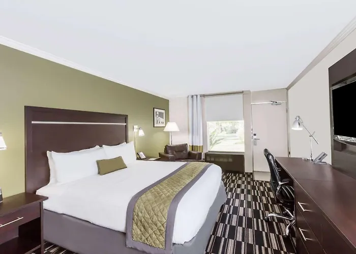 Wyndham Garden San Jose Airport